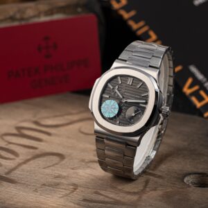 Patek Philippe Nautilus Ref 5712G-001
